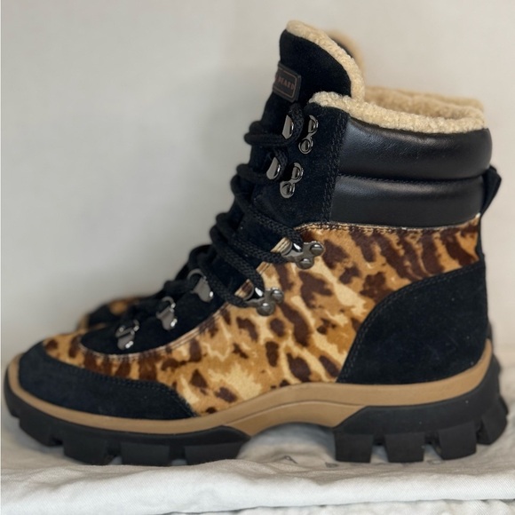 Veronica Beard Galina Leopard Print Leather Boot Size 7. - Picture 6 of 11